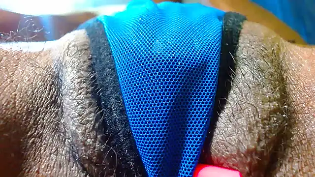 bethanywilson 23 online show from December 18, 2025, 12:09 pm