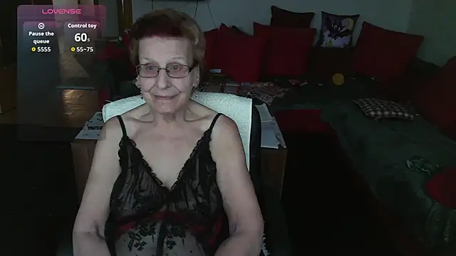 HeisseomaOriginal online show from October 20, 2025, 7:20 am