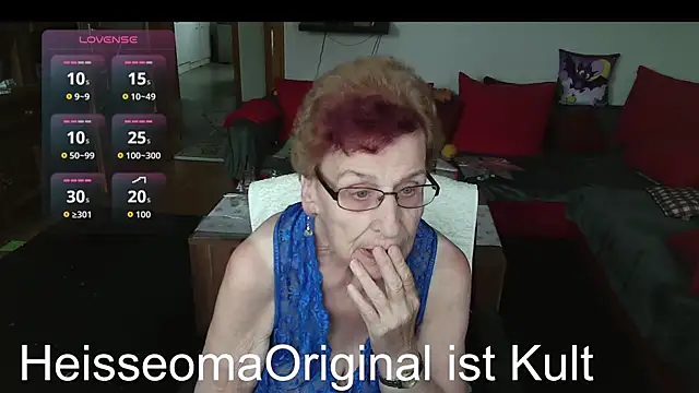Snapshot of HeisseomaOriginal chatting on June 15, 2026, 7:19 am HeisseomaOriginal online show from June 15, 2026, 7:19 am