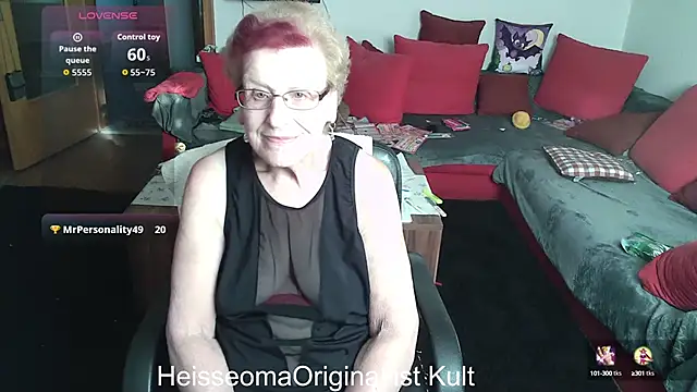 HeisseomaOriginal online show from September 23, 2025, 7:15 am