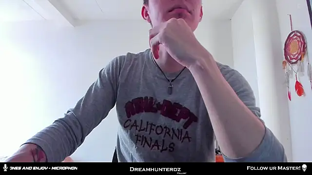 Headhunterdz online show from October 21, 2025, 8:08 pm