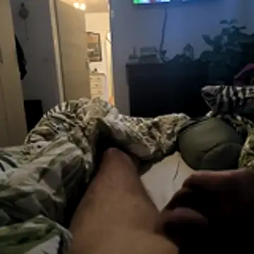 Snapshot of Andy7430 chatting on December 1, 2025, 7:09 am Andy7430 online show from December 1, 2025, 7:09 am