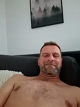 Snapshot of Mjn34 chatting on July 8, 2026, 2:51 pm Mjn34 online show from July 8, 2026, 2:51 pm