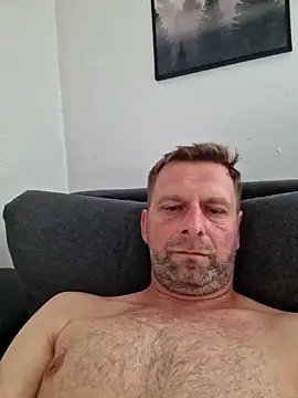 Snapshot of Mjn34 chatting on May 29, 2026, 4:57 pm Mjn34 online show from May 29, 2026, 4:57 pm