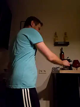 Mjn34 online show from November 28, 2025, 6:24 am