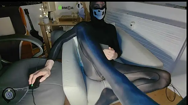 Nyl0nnickb0y online show from October 22, 2025, 8:19 pm