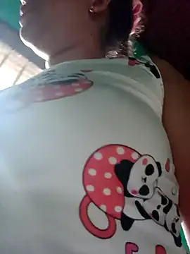 ValeriaSantos- online show from October 19, 2025, 12:41 pm