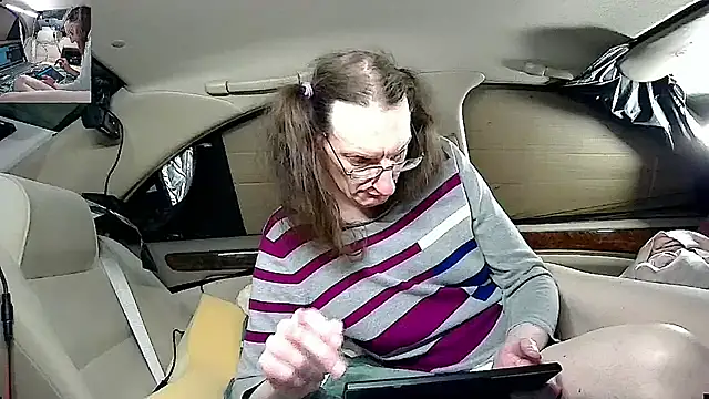 CDAdalyn online show from October 30, 2025, 9:07 am