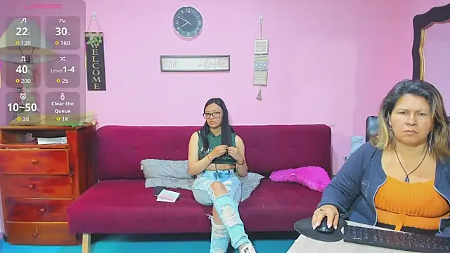 Snapshot of lesbiancuple chatting on October 20, 2025, 12:49 pm lesbiancuple online show from October 20, 2025, 12:49 pm