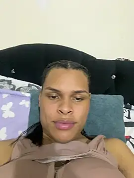  diamondpamela online show from April 12, 2026, 2:04 am