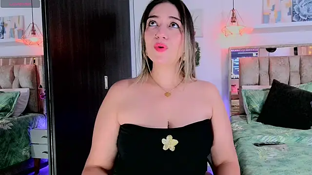 Snapshot of Dulce_Morrys chatting on May 1, 2026, 3:28 pm Dulce Morrys online show from May 1, 2026, 3:28 pm