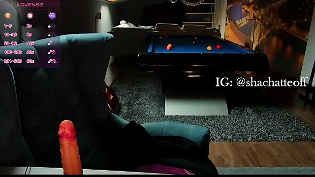 shachatteof online show from October 27, 2025, 9:32 am