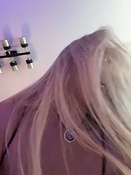 Snapshot of Blondie_Bunny chatting on February 21, 2026, 3:08 am Blondie Bunny online show from February 21, 2026, 3:08 am