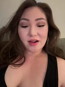 Snapshot of RosieDixx chatting on November 26, 2025, 6:46 am RosieDixx online show from November 26, 2025, 6:46 am