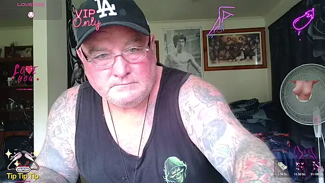 Snapshot of HOTANAL chatting on June 6, 2026, 1:55 am HOTANAL online show from June 6, 2026, 1:55 am