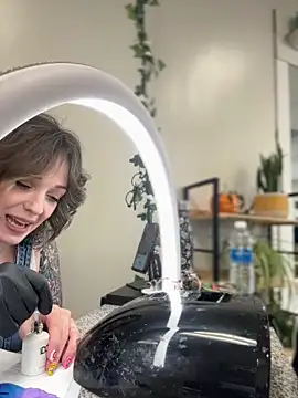 annablisss online show from March 4, 2025, 5:13 pm