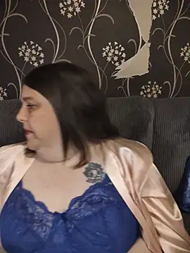 HouseWifeWhore Milf online show from June 21, 2026, 9:09 pm