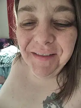 HouseWifeWhore Milf online show from May 29, 2026, 5:46 am