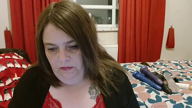 Snapshot of HouseWifeWhore_Milf chatting on September 10, 2025, 7:13 pm HouseWifeWhore Milf online show from September 10, 2025, 7:13 pm