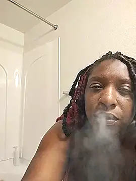 markquanna online show from October 7, 2025, 2:56 am