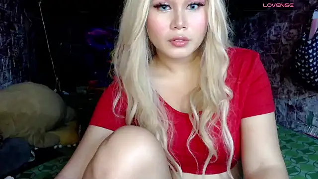 stacey wills44 online show from March 1, 2026, 4:51 pm