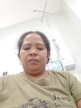 Snapshot of sweetlady_pinay chatting on June 9, 2026, 12:11 am sweetlady pinay online show from June 9, 2026, 12:11 am