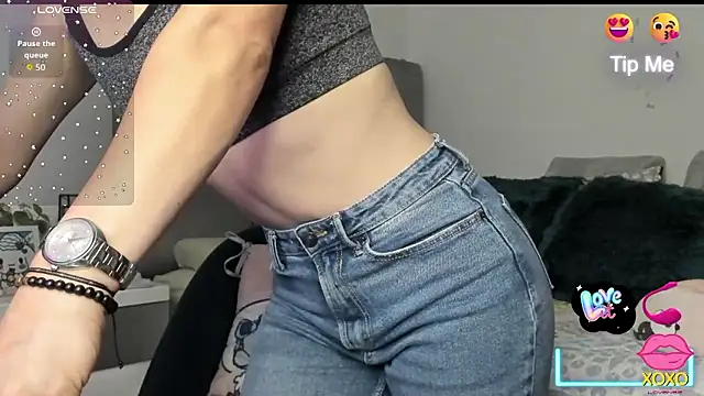 Charlotte7-7 online show from January 19, 2026, 1:53 am