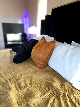 KarissaChantelle online show from September 29, 2025, 4:01 pm