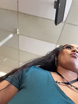 Snapshot of CarmelaAnthony chatting on April 30, 2026, 6:59 pm CarmelaAnthony online show from April 30, 2026, 6:59 pm