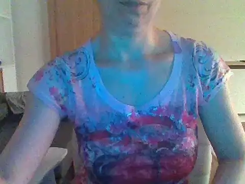 Snapshot of Moi_Lina chatting on July 27, 2026, 11:45 pm Moi Lina online show from July 27, 2026, 11:45 pm