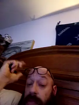 Snapshot of Erocksirlot@xh chatting on December 1, 2025, 10:21 pm Erocksirlotxh online show from December 1, 2025, 10:21 pm