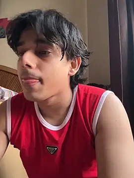 Snapshot of femboybubblebutt chatting on May 10, 2026, 9:35 am femboybubblebutt online show from May 10, 2026, 9:35 am