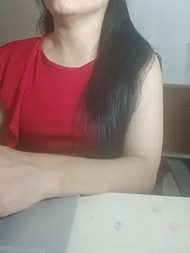 Snapshot of Chanchal--Navya chatting on June 10, 2026, 5:47 pm Chanchal--Navya online show from June 10, 2026, 5:47 pm