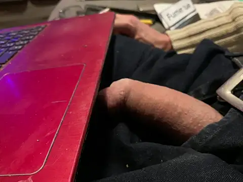 Snapshot of juicyprecumboy chatting on December 31, 2024, 1:15 am juicyprecumboy online show from December 31, 2024, 1:15 am