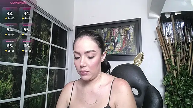 Snapshot of brianna_196 chatting on May 11, 2026, 7:55 pm brianna 196 online show from May 11, 2026, 7:55 pm