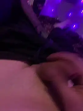 Hugetings online show from March 10, 2026, 10:41 am