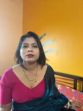 wow-wow-sexy online show from August 6, 2026, 7:47 am