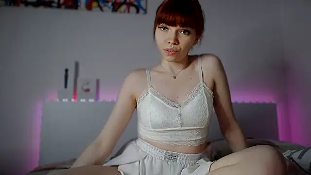 Snapshot of olivka-flower chatting on March 23, 2025, 12:36 am olivka-flower online show from March 23, 2025, 12:36 am