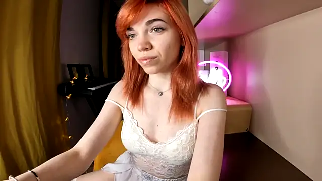 olivka-flower online show from November 8, 2025, 7:50 pm