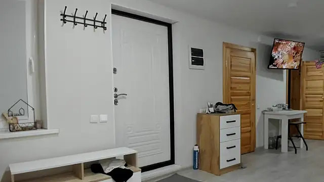 increible della online show from October 24, 2025, 5:23 pm