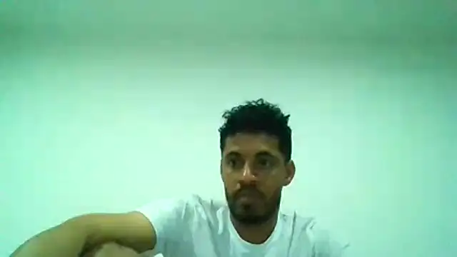 Snapshot of steven_smith05 chatting on April 15, 2026, 2:06 am steven smith05 online show from April 15, 2026, 2:06 am