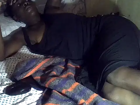 cute-shamza online show from December 5, 2025, 5:39 am