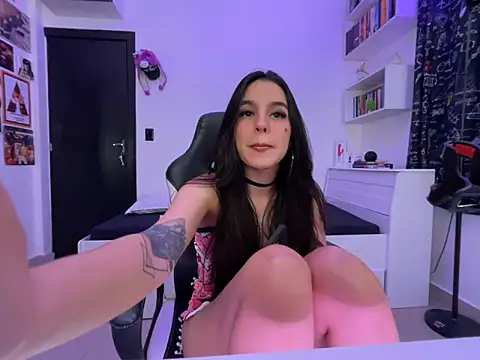 Myonlyhell online show from December 20, 2024, 5:51 pm