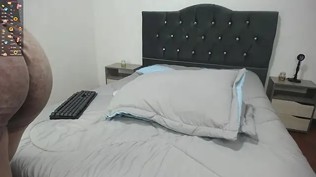 Emmy sanderss online show from March 8, 2025, 10:34 pm