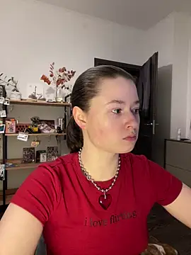Snapshot of sweetest_pie chatting on January 19, 2025, 9:02 pm sweetest pie online show from January 19, 2025, 9:02 pm
