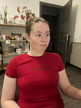 Snapshot of sweetest_pie chatting on March 13, 2025, 6:56 pm sweetest pie online show from March 13, 2025, 6:56 pm
