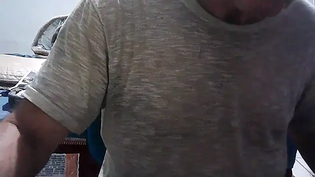 Snapshot of eduar570 chatting on October 22, 2025, 12:43 am eduar570 online show from October 22, 2025, 12:43 am