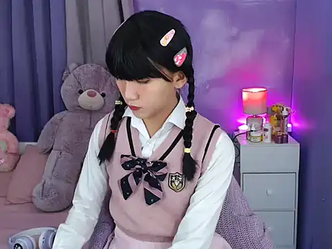 Snapshot of urlovelyfreya chatting on October 10, 2025, 5:03 pm urlovelyfreya online show from October 10, 2025, 5:03 pm