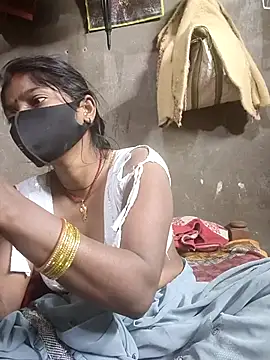 Snapshot of Arti032 chatting on January 9, 2026, 8:38 pm Arti032 online show from January 9, 2026, 8:38 pm