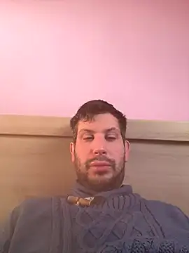 Snapshot of Taxidriver1988 chatting on December 16, 2025, 1:59 pm Taxidriver1988 online show from December 16, 2025, 1:59 pm